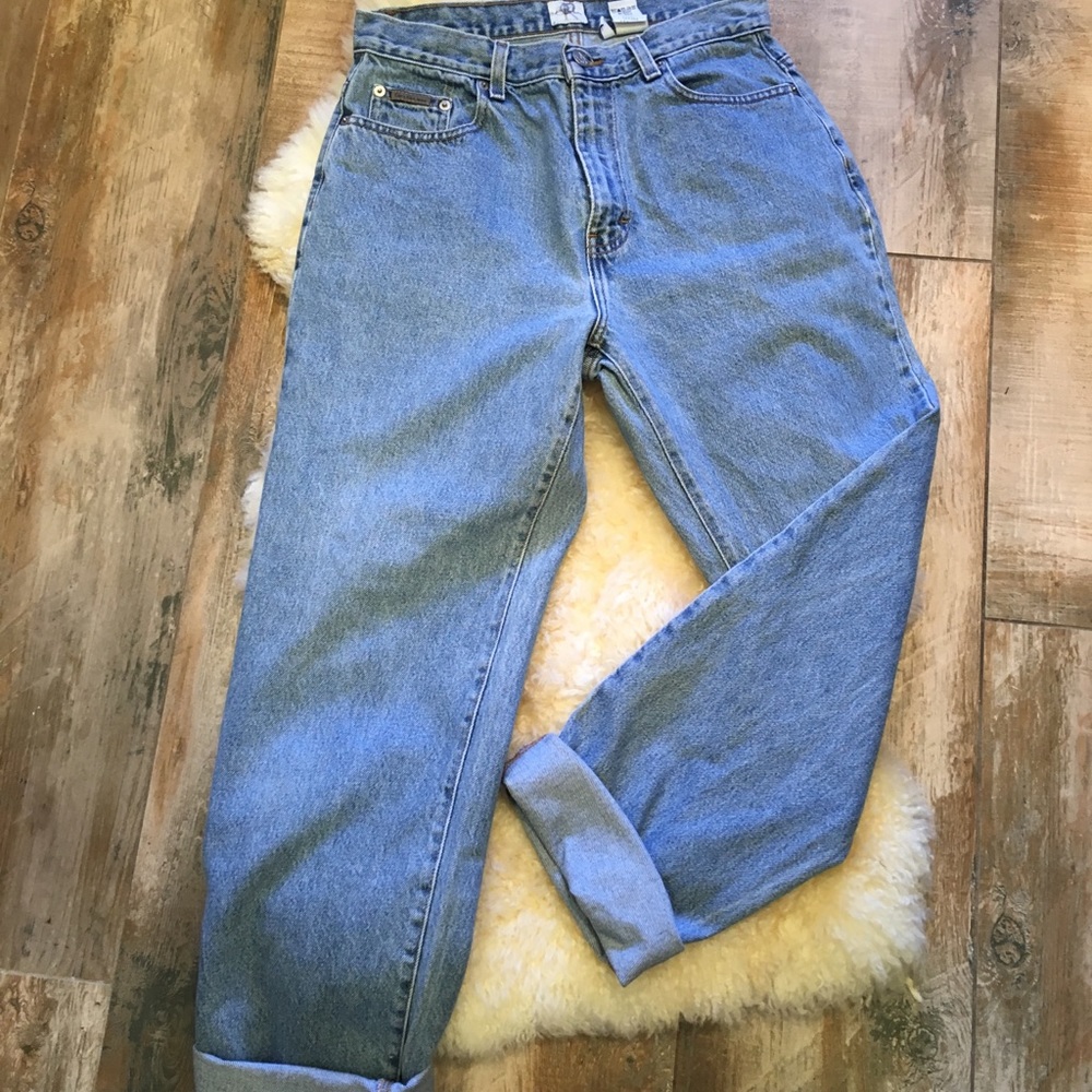 💫CK Mom Jeans - Picture 1 of 6
